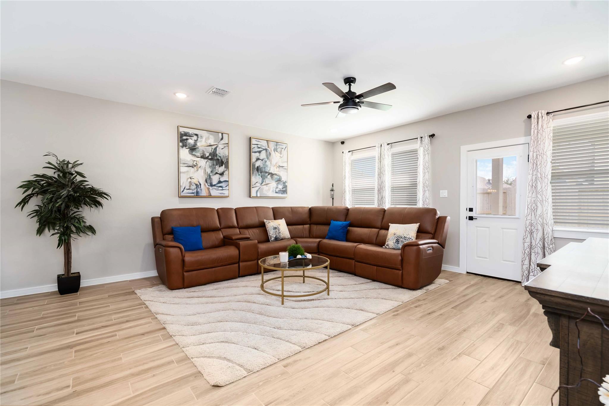 8414 Bay Ridge Circle