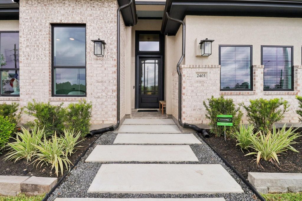 Photo of 612 Deep Sands Drive, Waller, TX 77447 (MLS # 90369402)