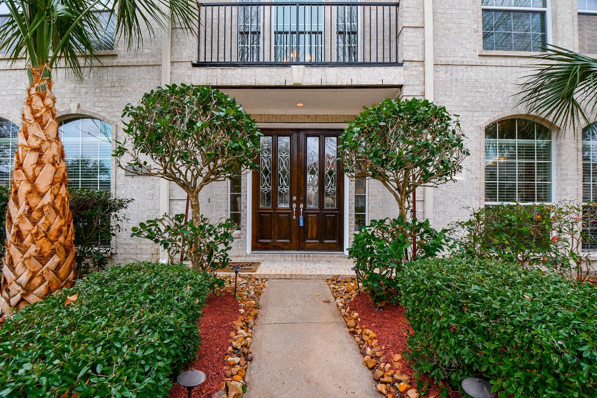 101 Palm Boulevard
