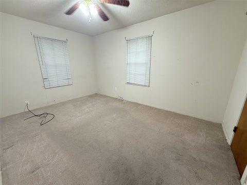 Tiny photo for 724 S Morgan Street, Angleton, TX 77515 (MLS # 10730435)