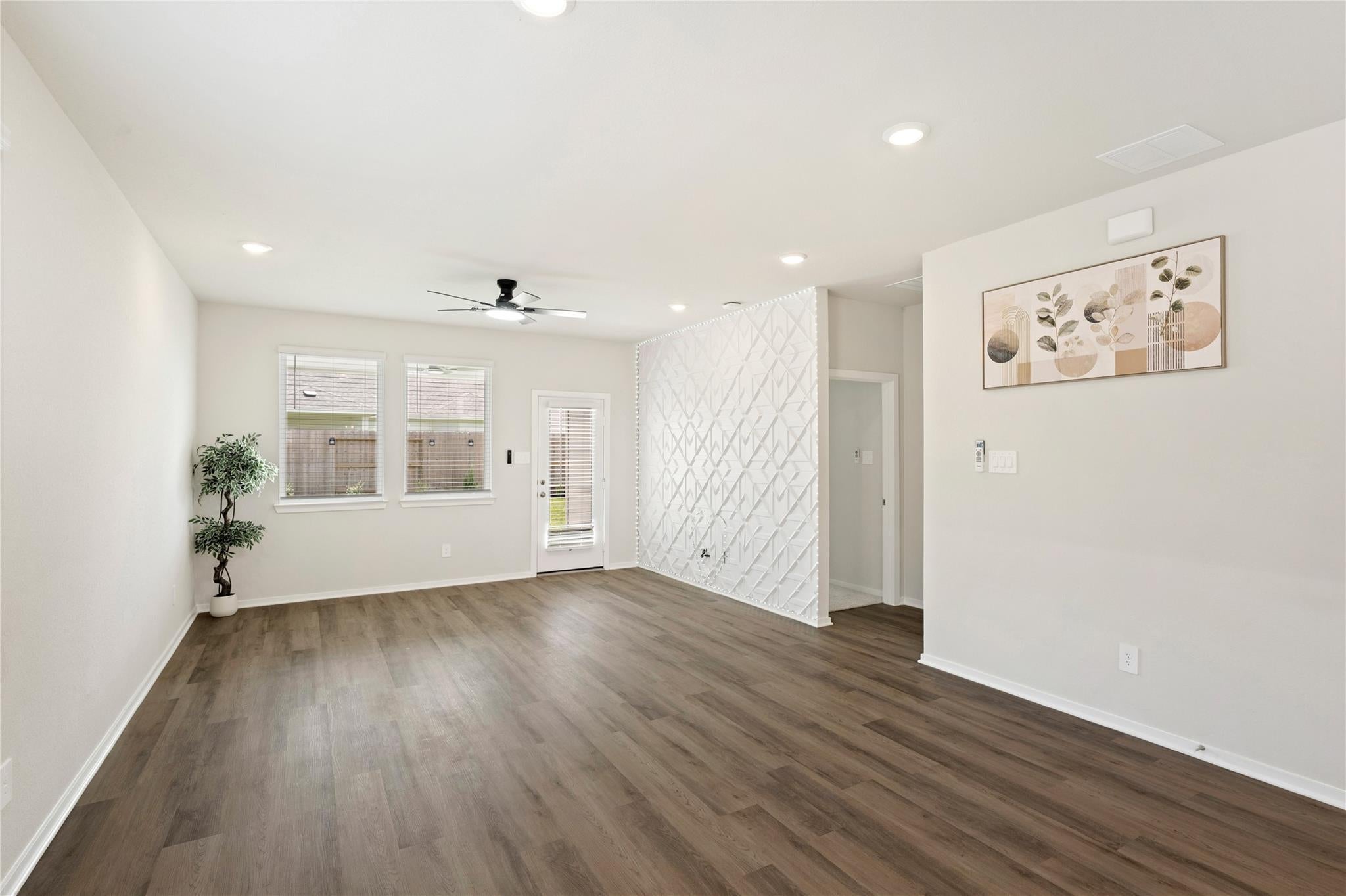 29127 Samuel Gardens Court