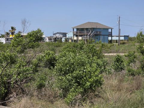 Photo of 6162 Pompano Street, Sargent, TX 77414 (MLS # 68634015)