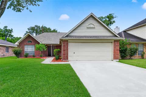 Photo of 16514 Camino Del Sol Drive, Houston, TX 77083 (MLS # 23063612)