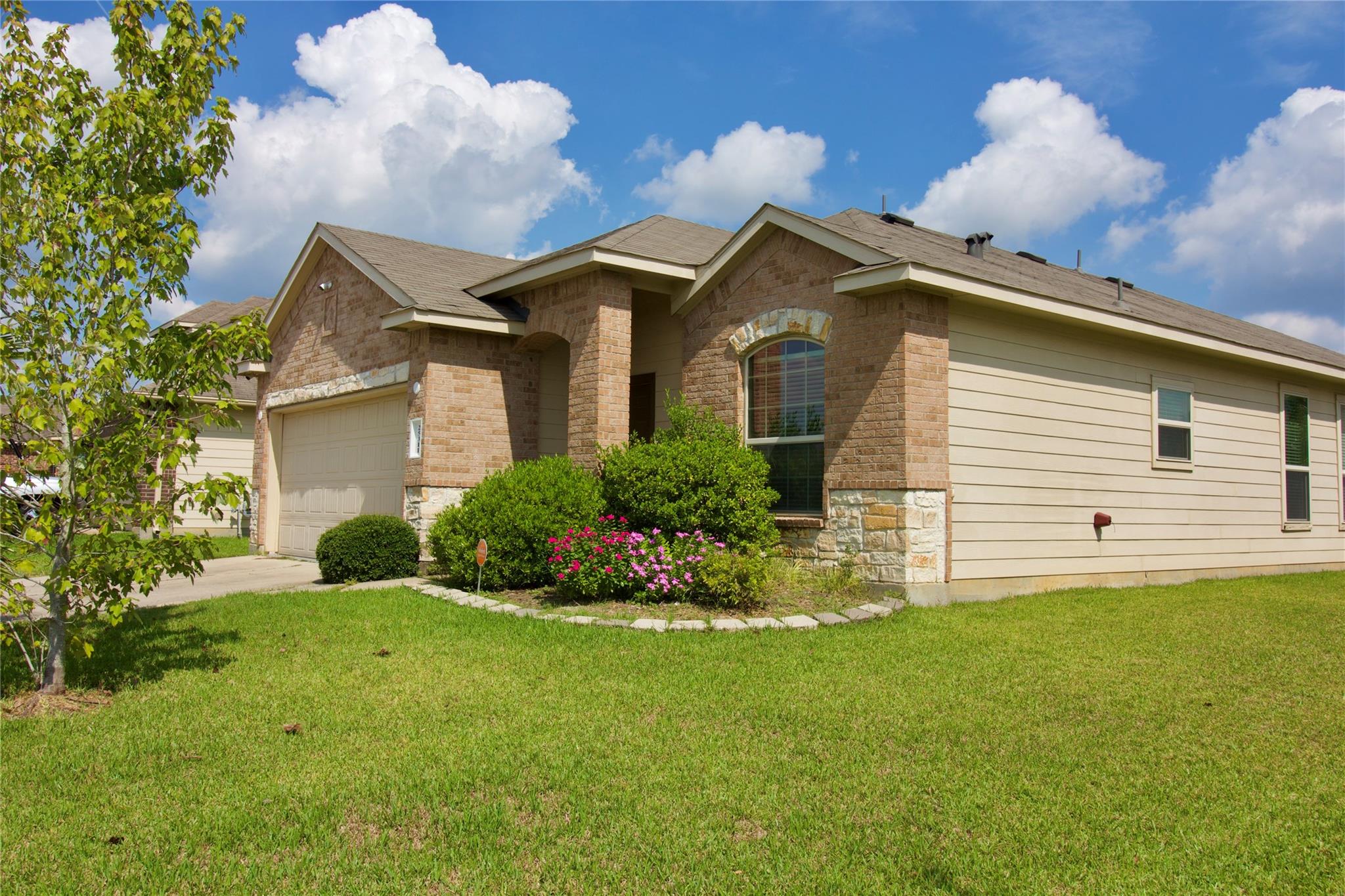 25311 Saddlebrook Ranch Drive