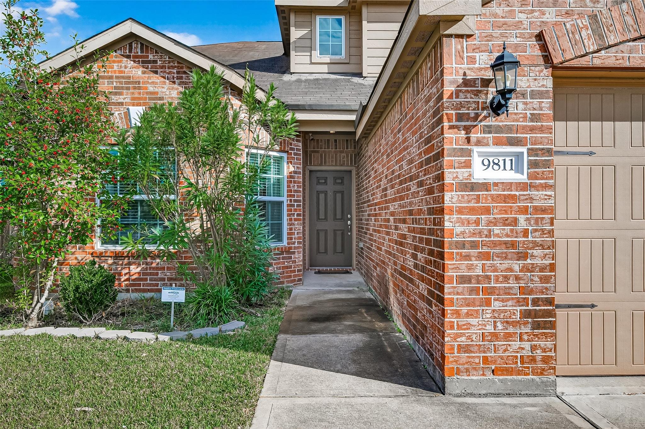 9811 Montana Sapphire Lane