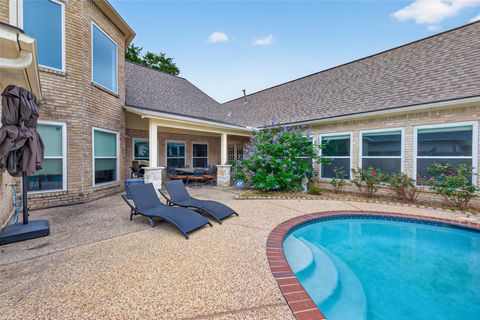 Photo of 15106 Dawnbrook Drive, Houston, TX 77068 (MLS # 12399324)