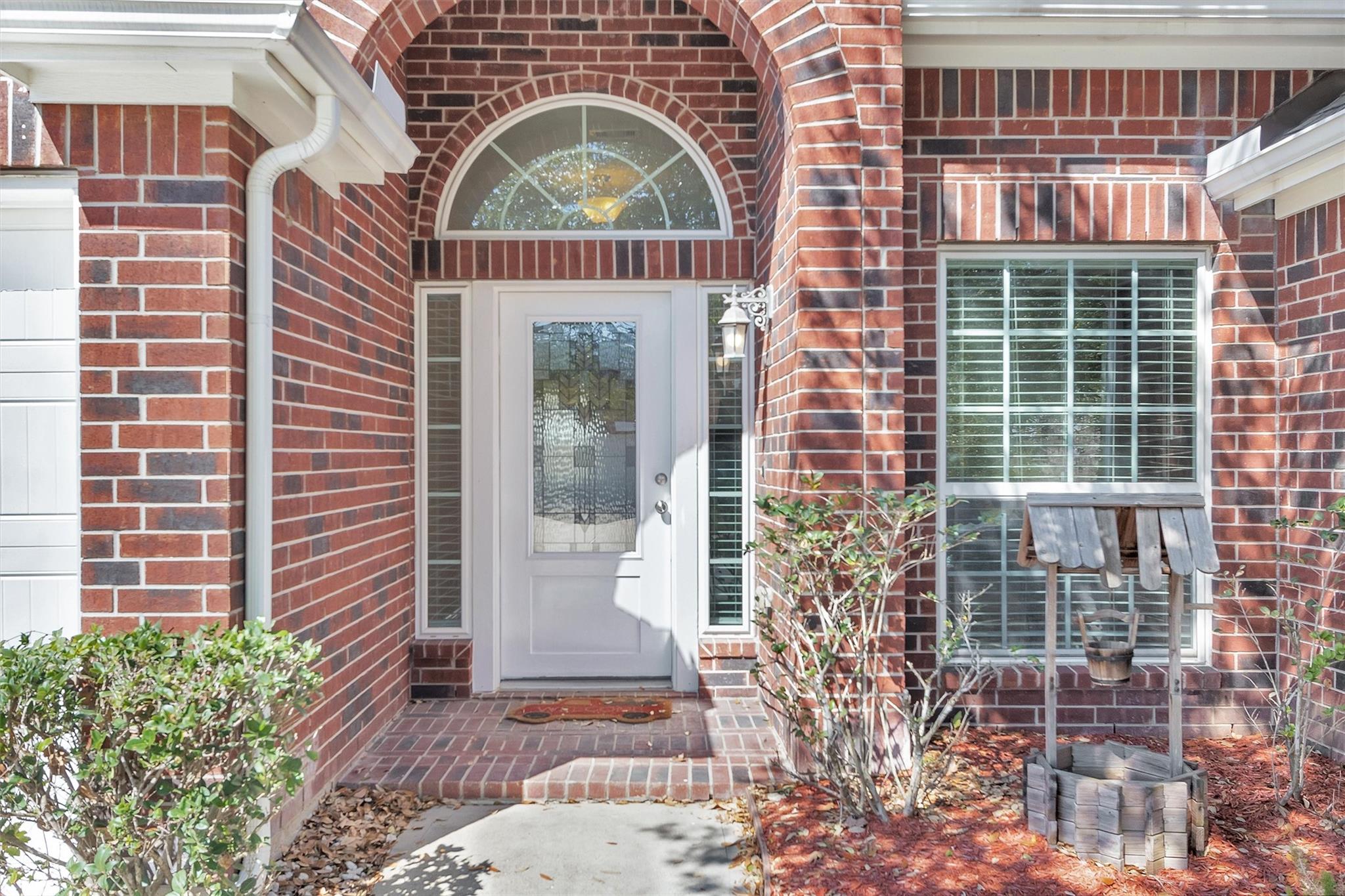 9515 Alabaster Oaks Lane