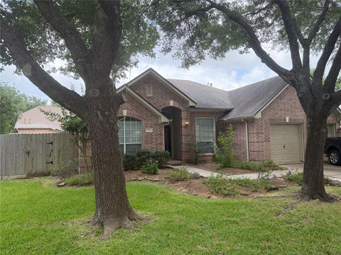 Photo of 12211 Oyster Cove Court, Stafford, TX 77477 (MLS # 71155998)