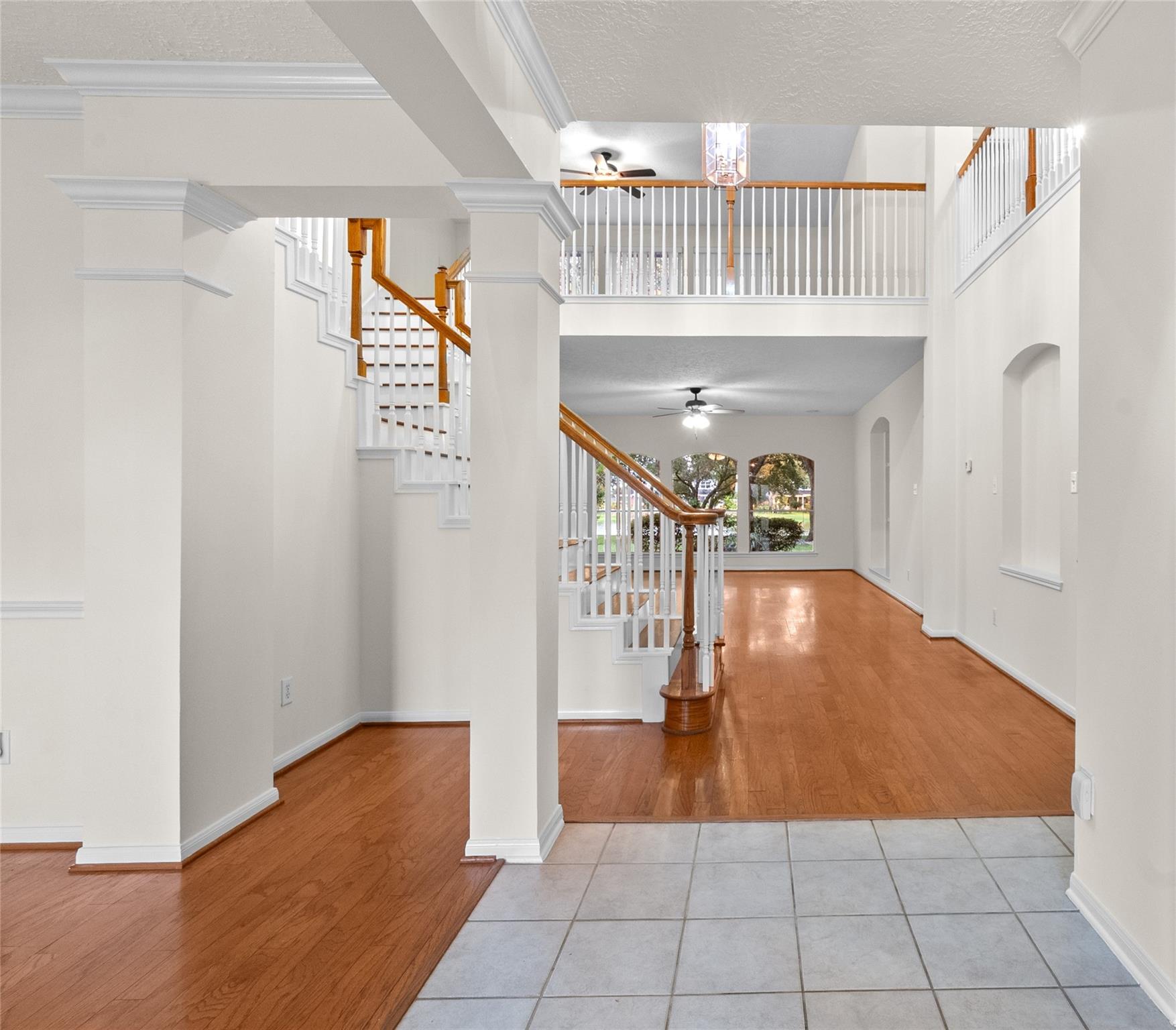 422 Crestwater Trail