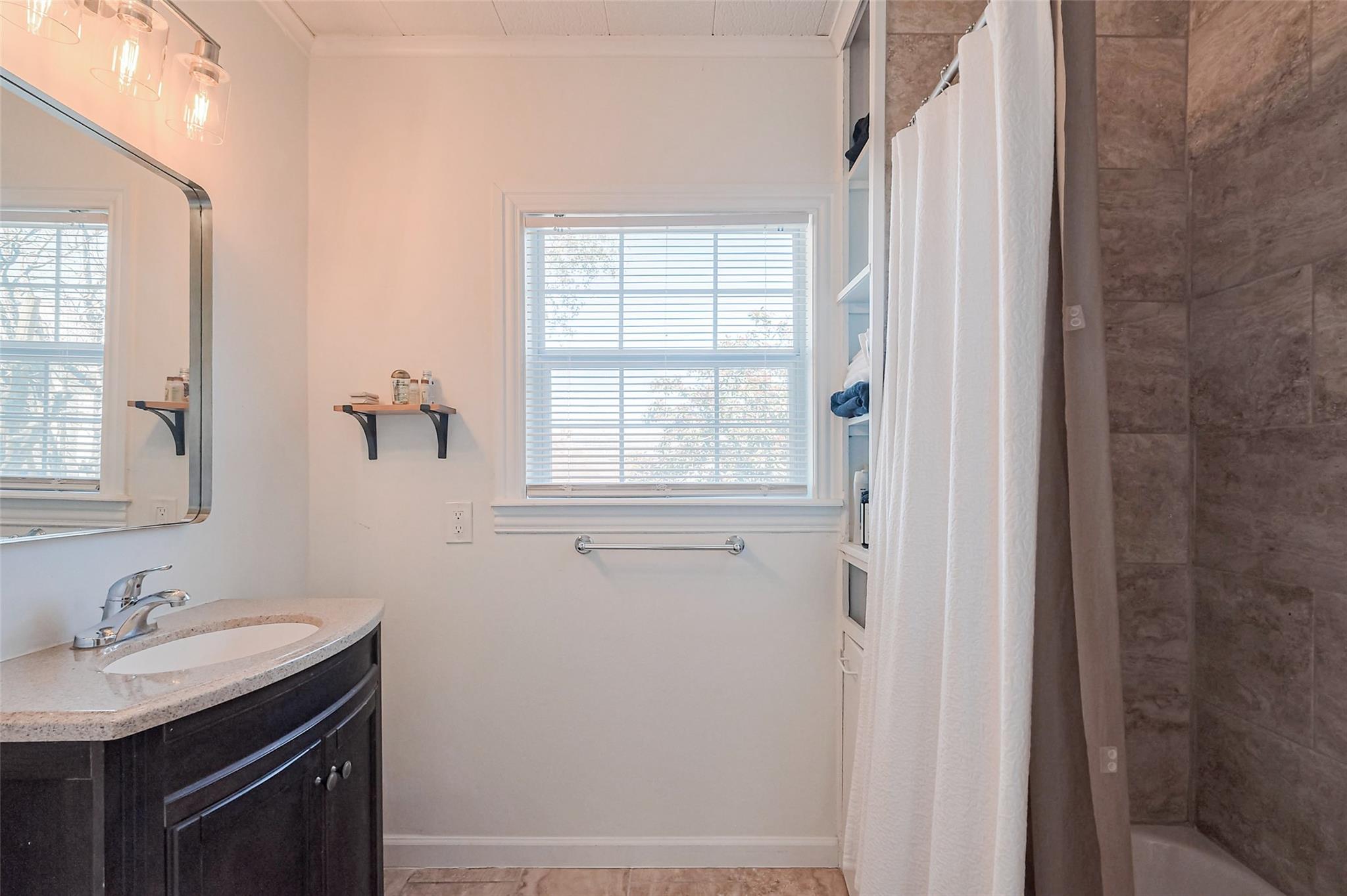 Houston, Texas 77006, United States, 1 Bedroom Bedrooms, ,1 BathroomBathrooms,Residential,Active,219627