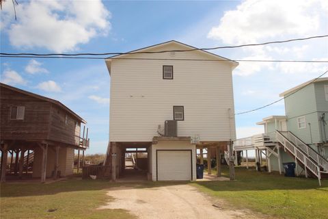 Photo of 1648 Sandpebble Place, Surfside Beach, TX 77541 (MLS # 24053091)