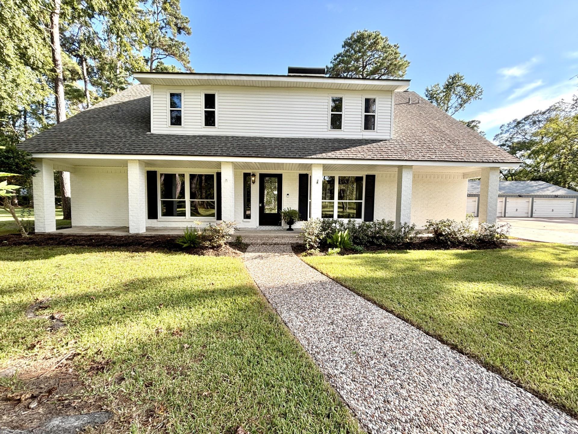 211 Garden West