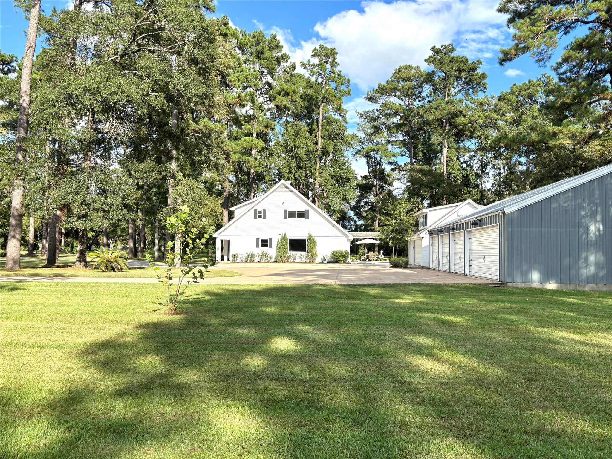 211 Garden West