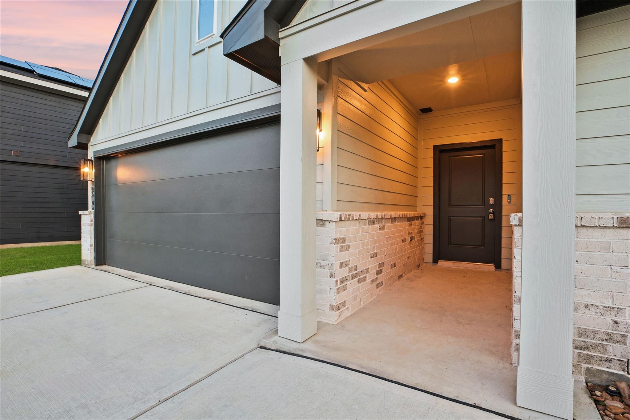 4306 Multnomah Falls Court