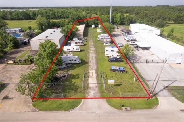 Photo 1 of 10 — 5104 Highway 3, Dickinson, TX 77539