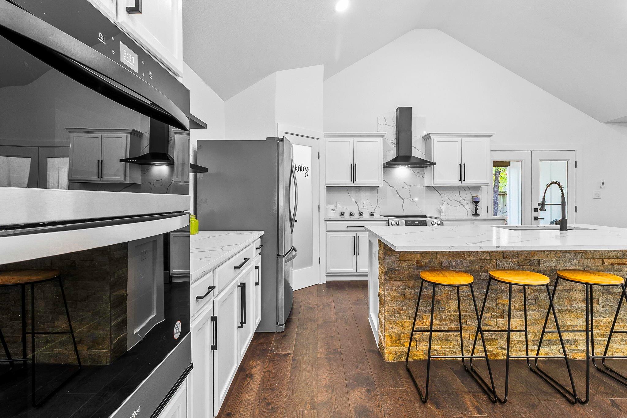 112 Glen Haven