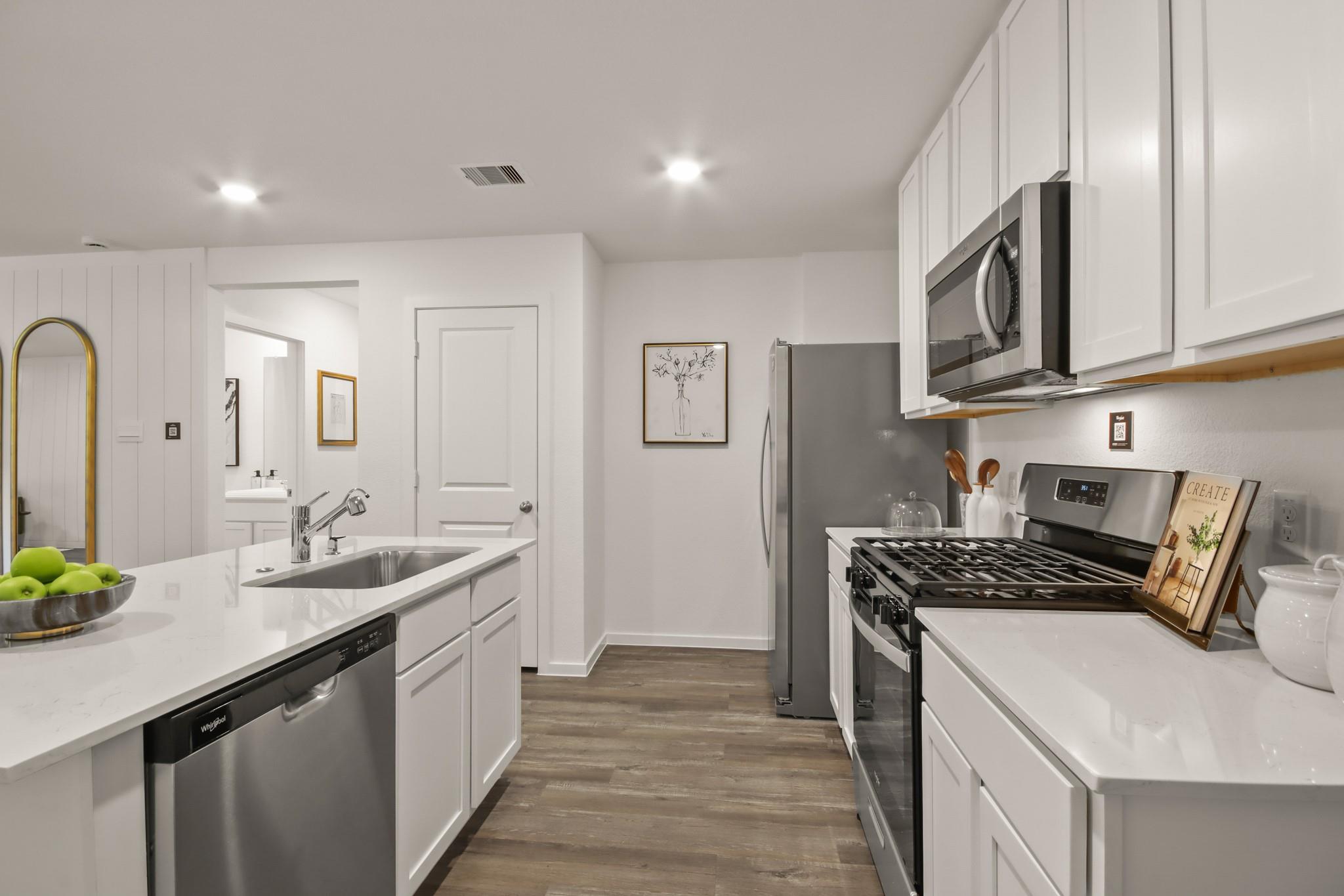 18707 Hawthorn Stem Drive