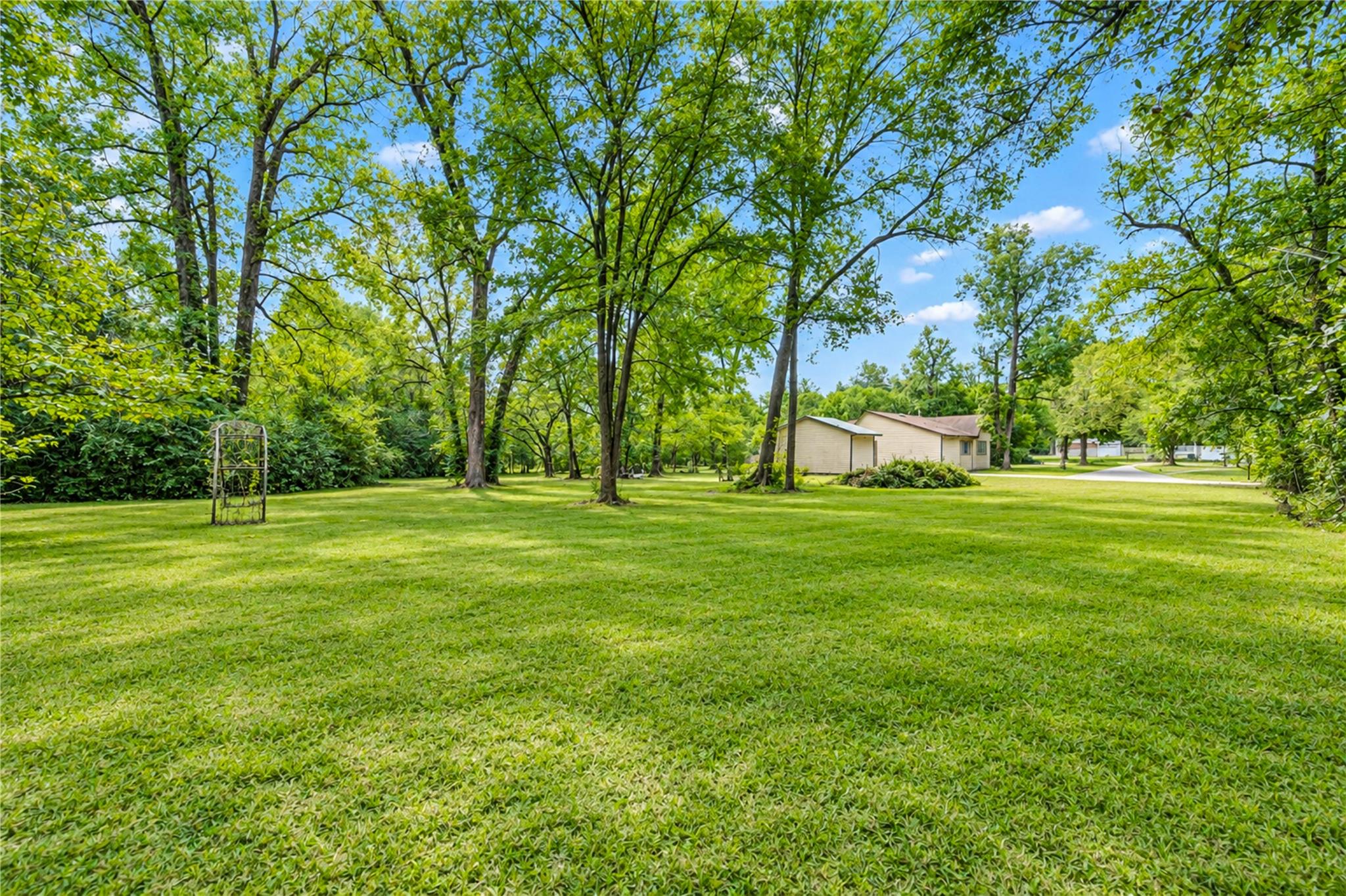 12536 Fm 2432 Road