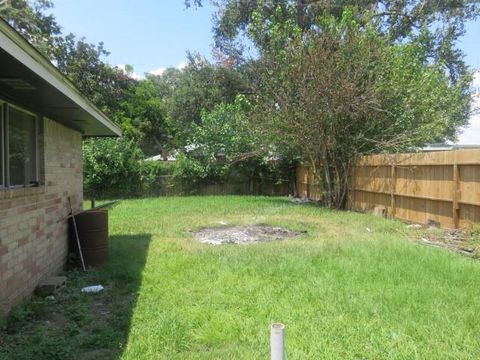 Tiny photo for 8811 Burford Lane, Houston, TX 77088 (MLS # 79368684)