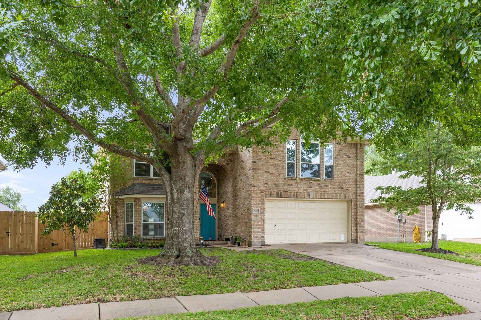 3619 Stratford Town Lane