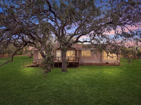 Photo of 541 County Road 396, Kenedy, TX 78119 (MLS # 44190808)