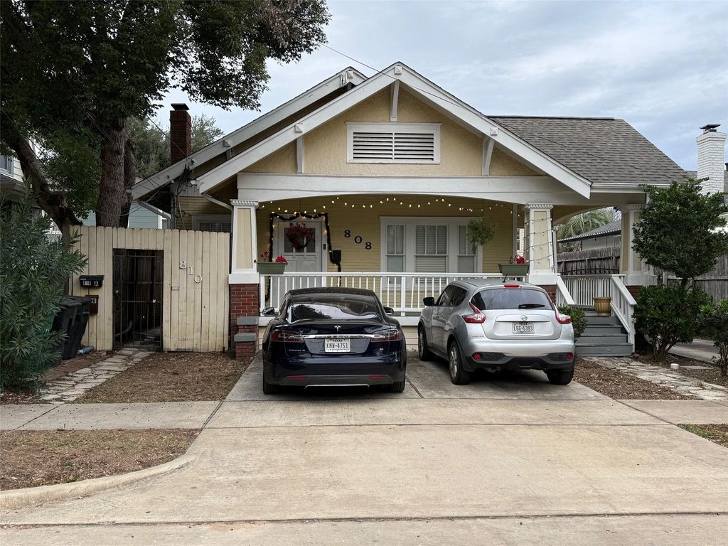 Photo of 808 Colquitt Street #A, Houston, TX 77006 (MLS # 8637112)
