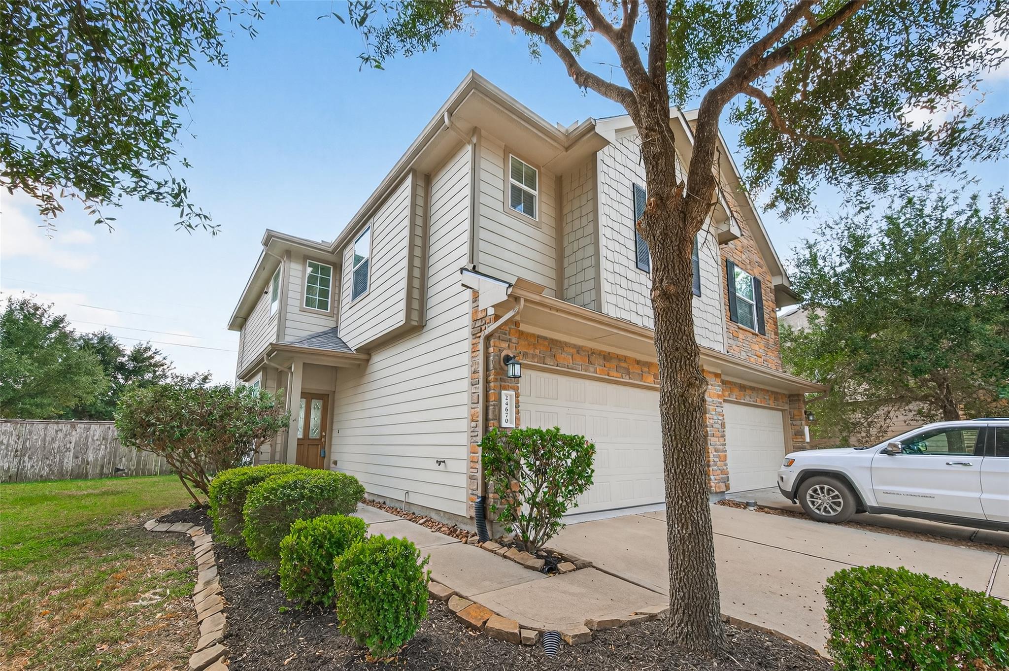 24670 Folkstone Circle