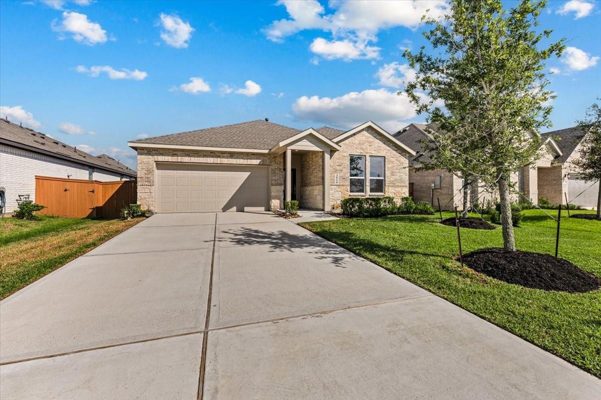 2816 Golden Isle Drive