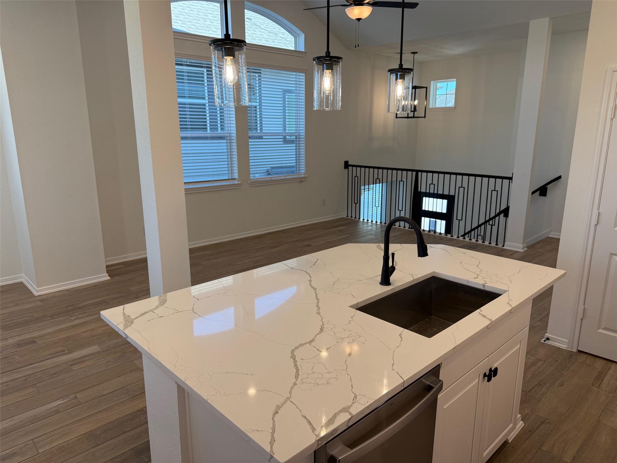 127 West Coralburst Loop