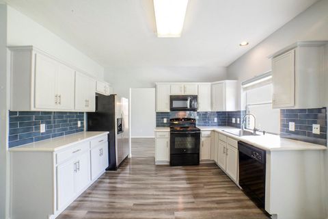 Photo of 13134 Durbridge Trail Drive, Houston, TX 77065 (MLS # 88320908)