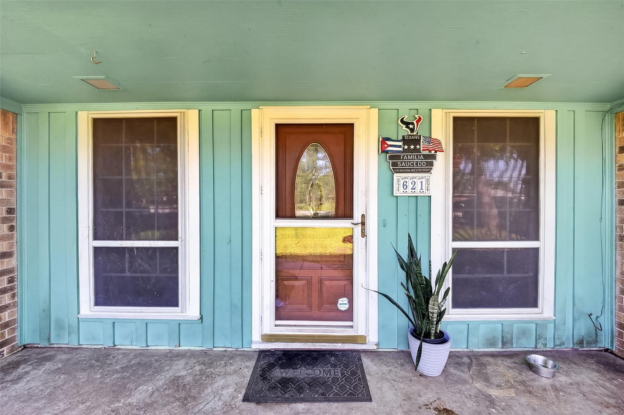 621 Elsbeth Street