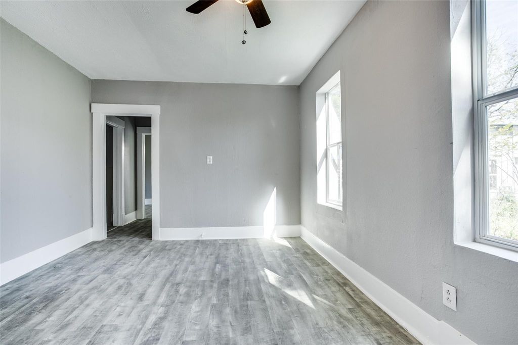 Photo of 810 Maltby Street #2, Houston, TX 77011 (MLS # 62291837)