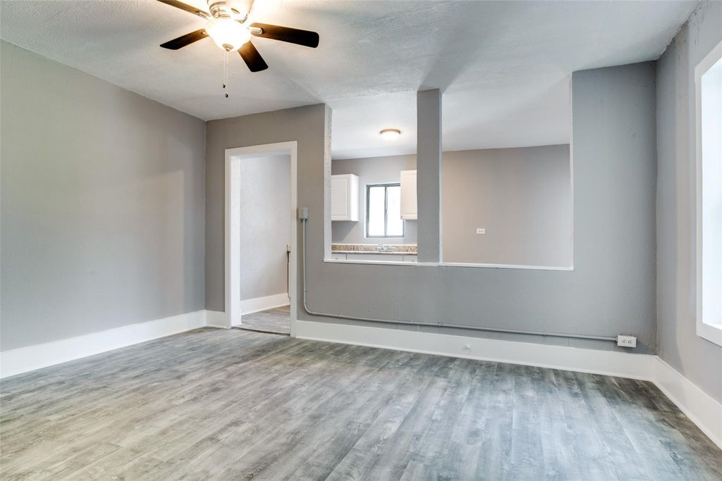 Photo of 810 Maltby Street #2, Houston, TX 77011 (MLS # 62291837)