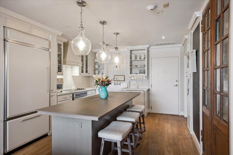 Photo of 2929 Buffalo Speedway #A909, Houston, TX 77098 (MLS # 34234400)
