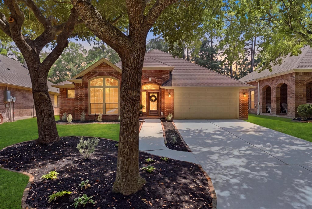 Photo of 22117 Iron Knoll Drive, Kingwood, TX 77339 (MLS # 97800249)