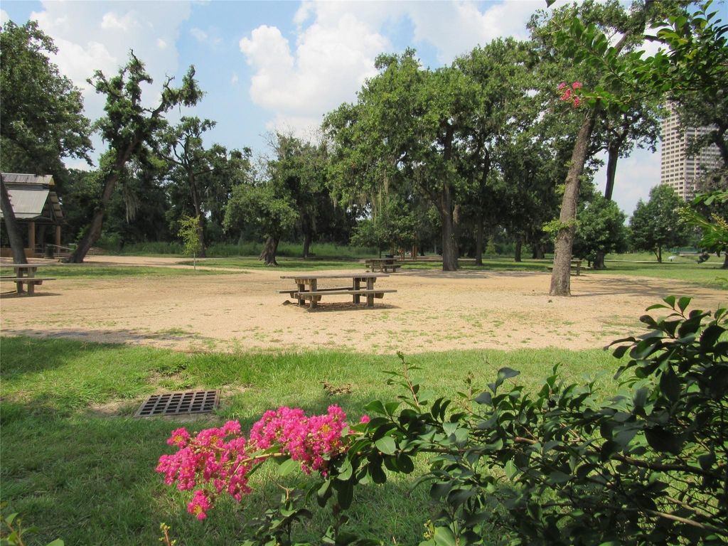 Photo of 3249 Dixie Drive #B, Houston, TX 77021 (MLS # 39143203)