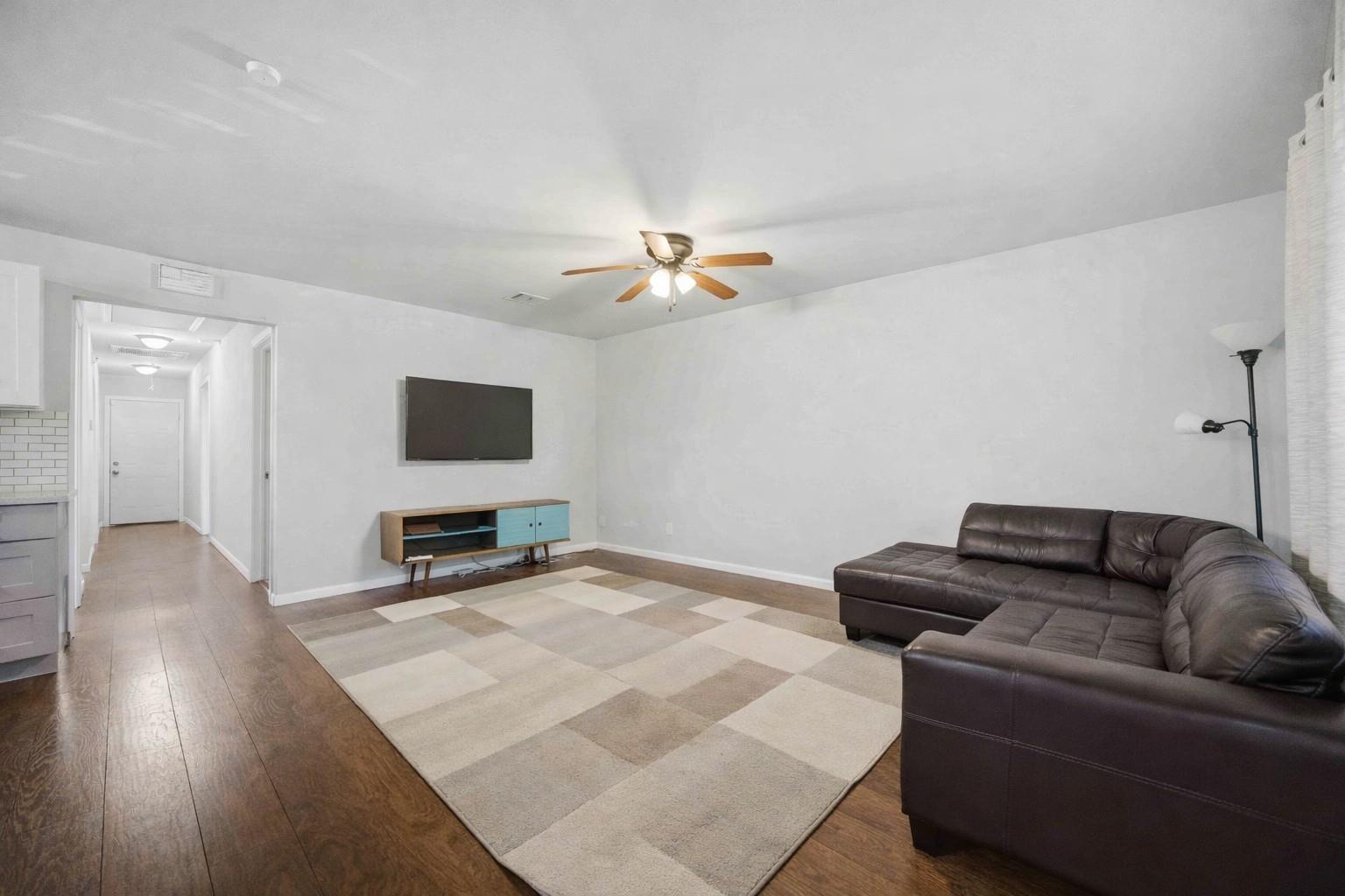 1509 Paloma Avenue