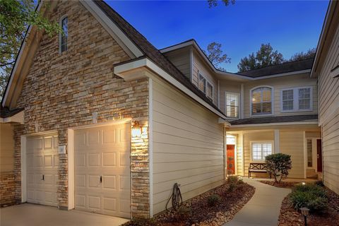 Photo of 110 Wintergreen Trail, The Woodlands, TX 77382 (MLS # 58700686)