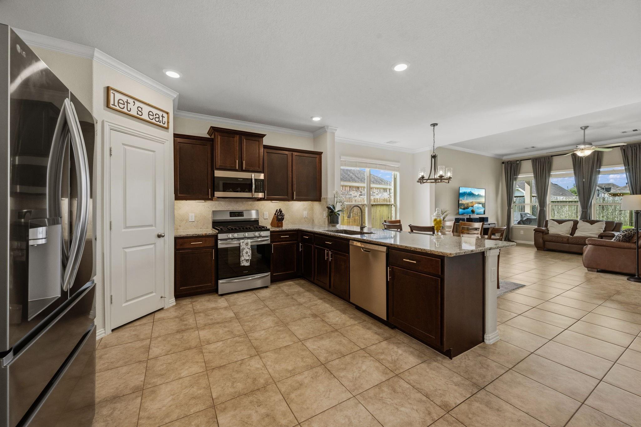 2514 Shoal Valley Lane