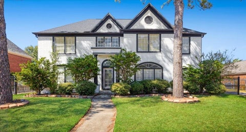 Photo of 2112 Tipperary Drive, Pearland, TX 77581 (MLS # 94049658)