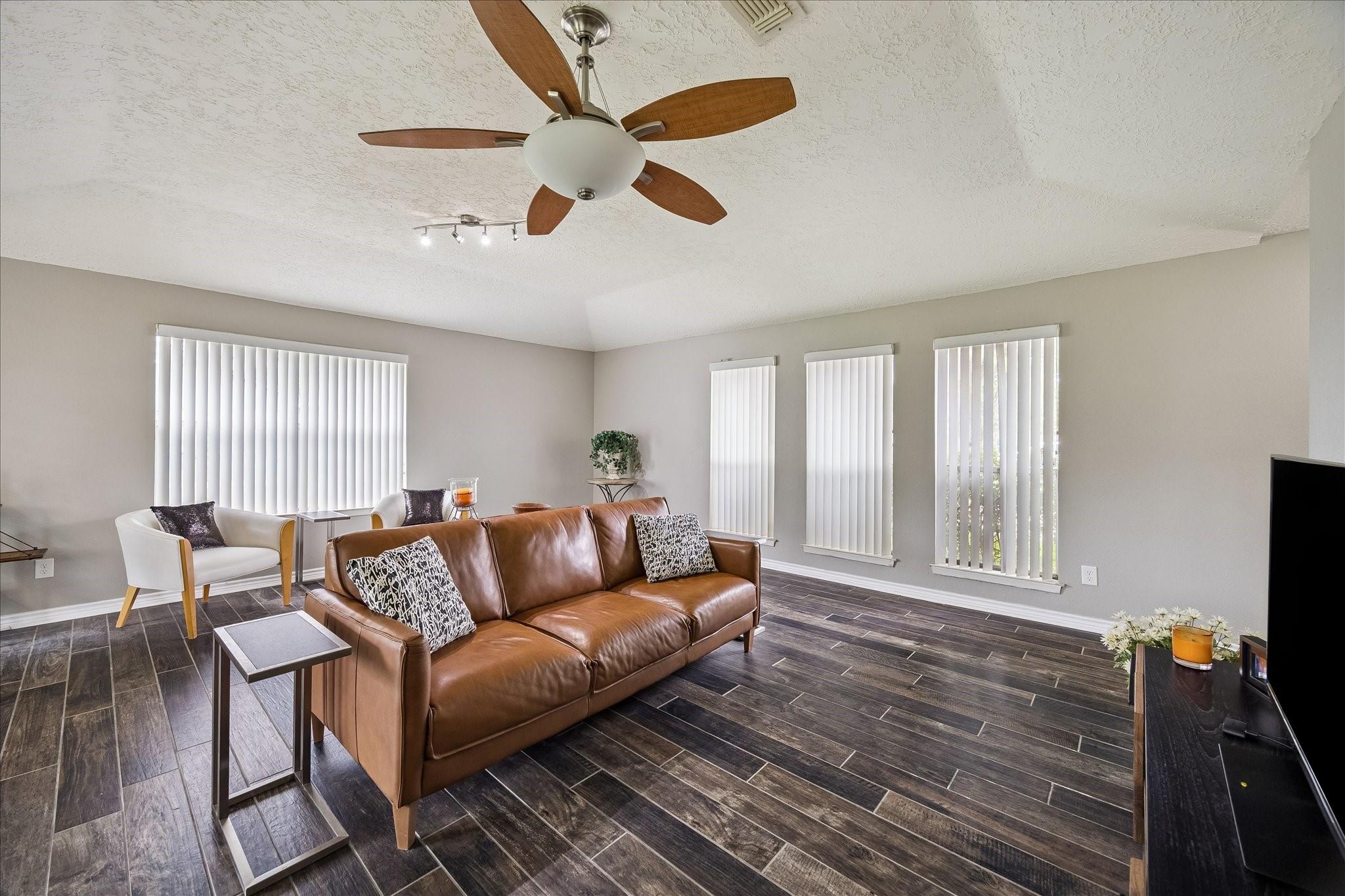 4807 Roserock Lane