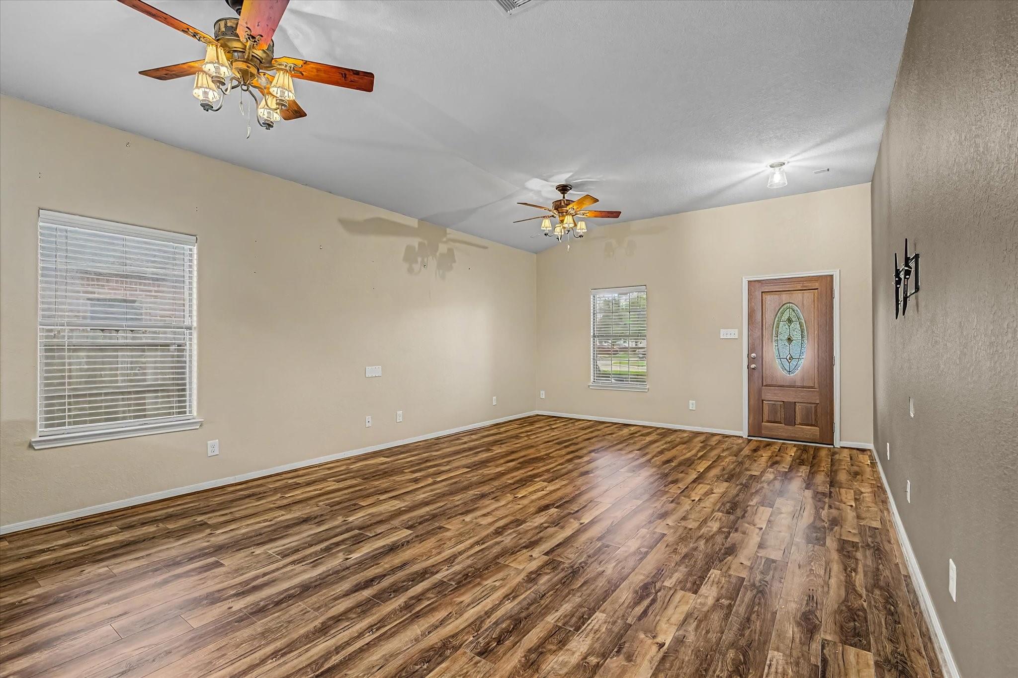 630 W Newport Bend