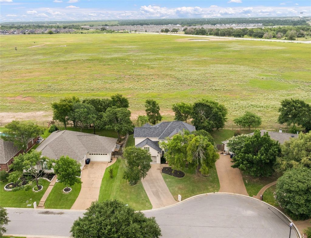 Photo of 9413 Whitney Lane, College Station, TX 77845 (MLS # 90518925)