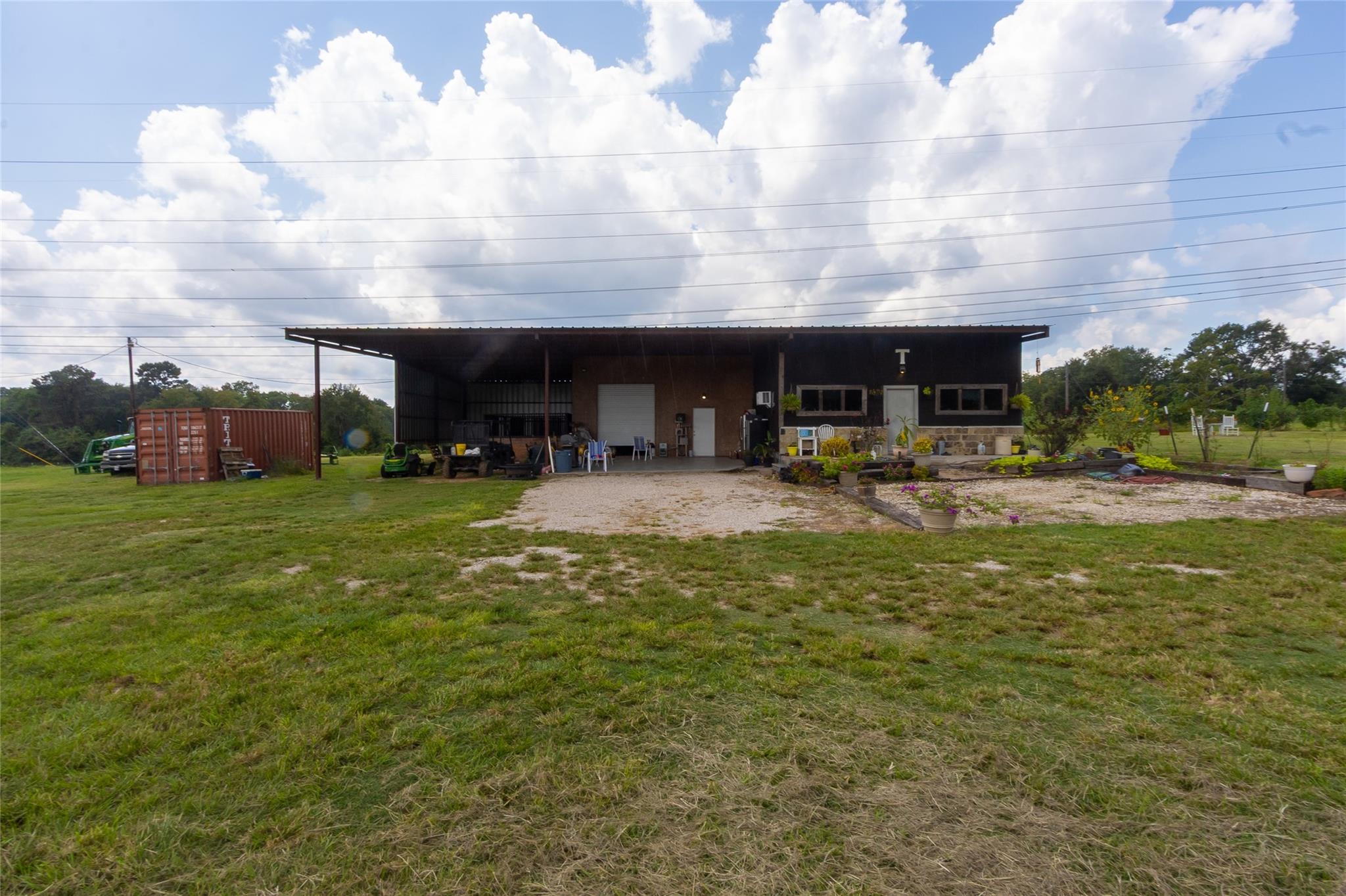2960 North Mount Mariah