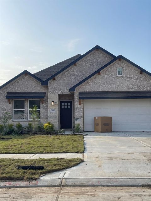 Photo of 3130 Emerald Hills Drive, Angleton, TX 77515 (MLS # 92715481)