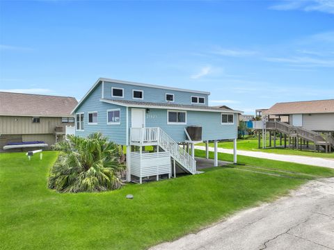 Photo of 21423 Gulf Drive, Galveston, TX 77554 (MLS # 19646276)