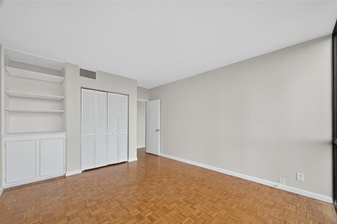 Tiny photo for 5001 Woodway Drive #1804, Houston, TX 77056 (MLS # 93309482)