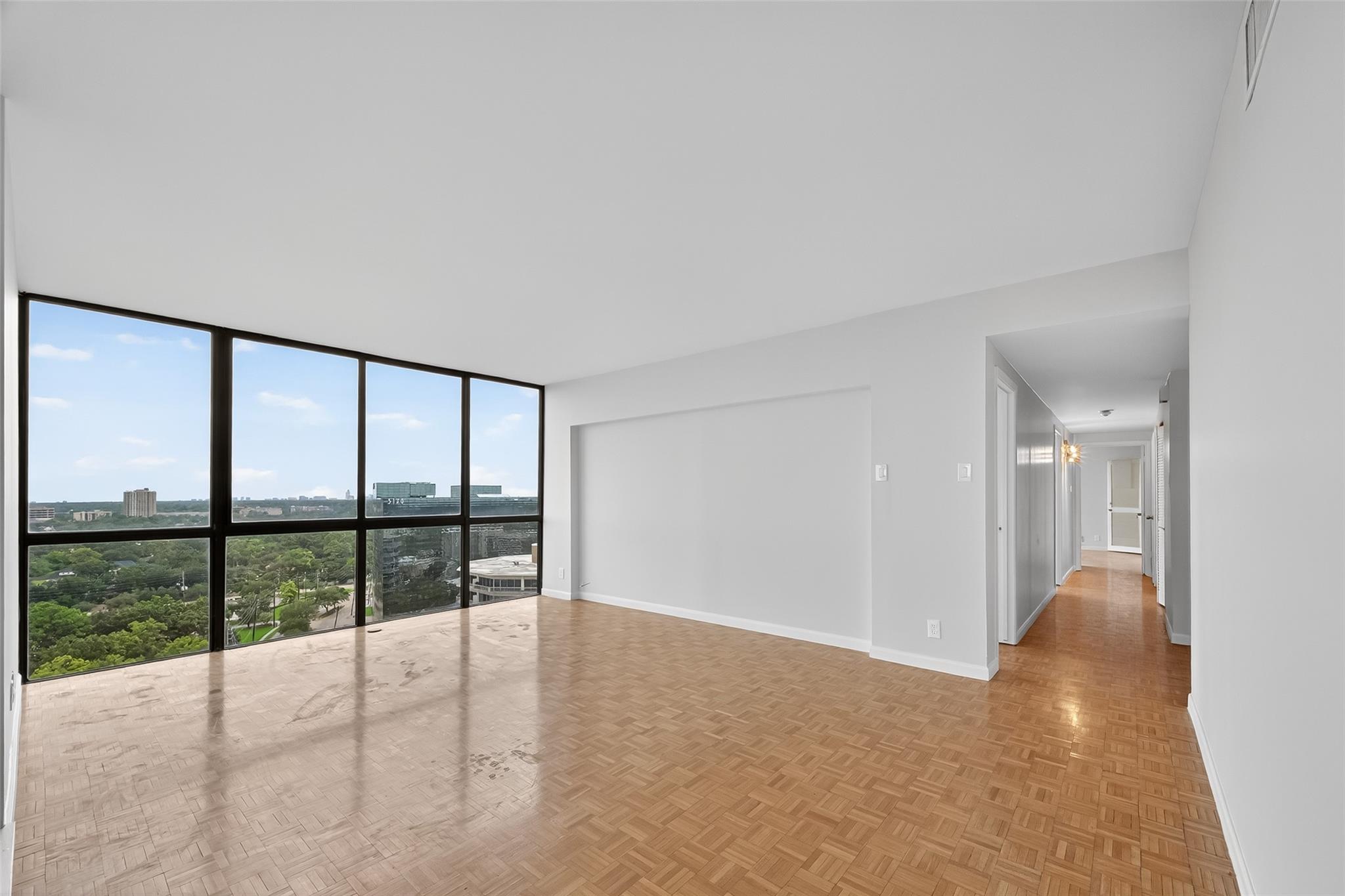 5001 Woodway Drive 1804