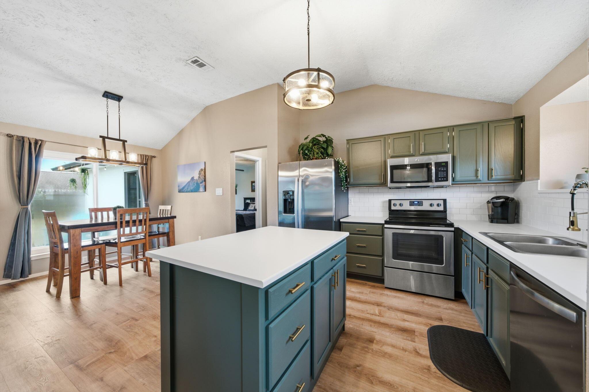 2814 Custer Drive