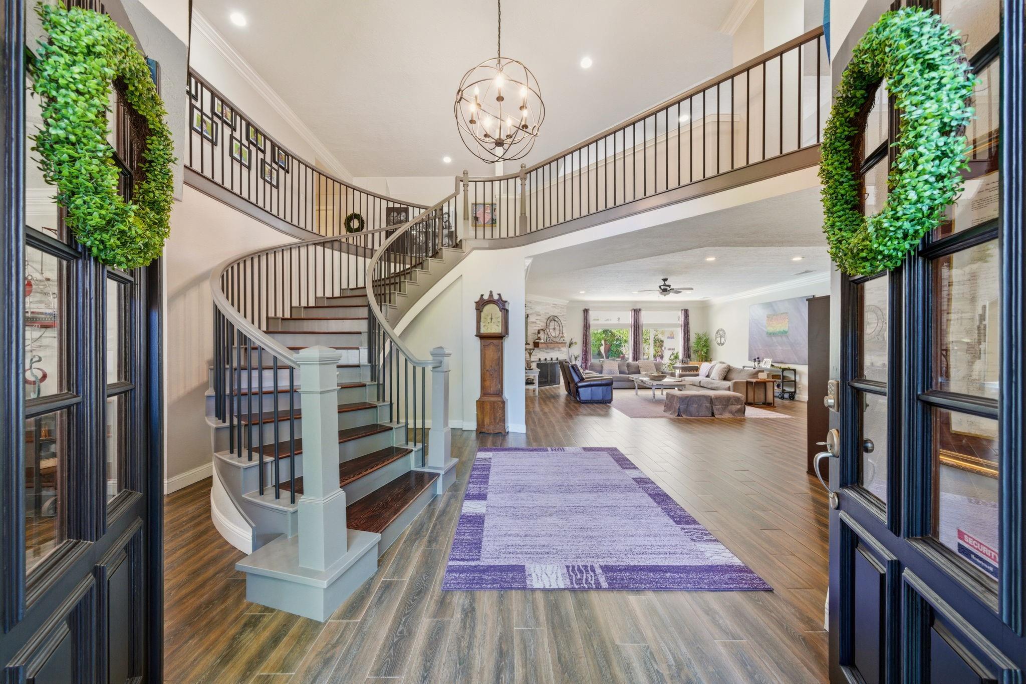 15903 Redwood Place Drive